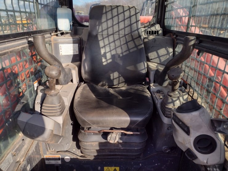 kubota-svl75-2-image-11