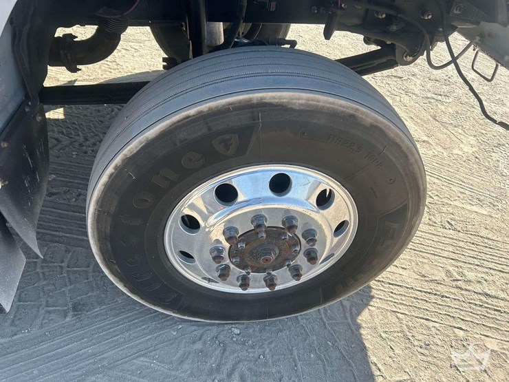 2017-ford-f750-image-41