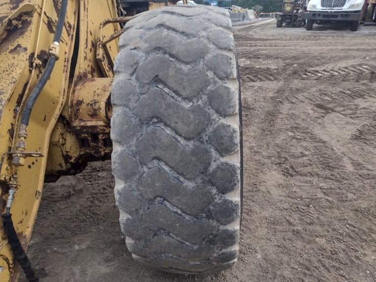 caterpillar-924g-image-20