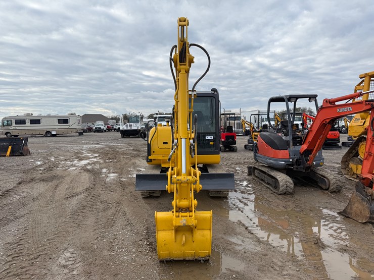 komatsu-pc56-7-image-5