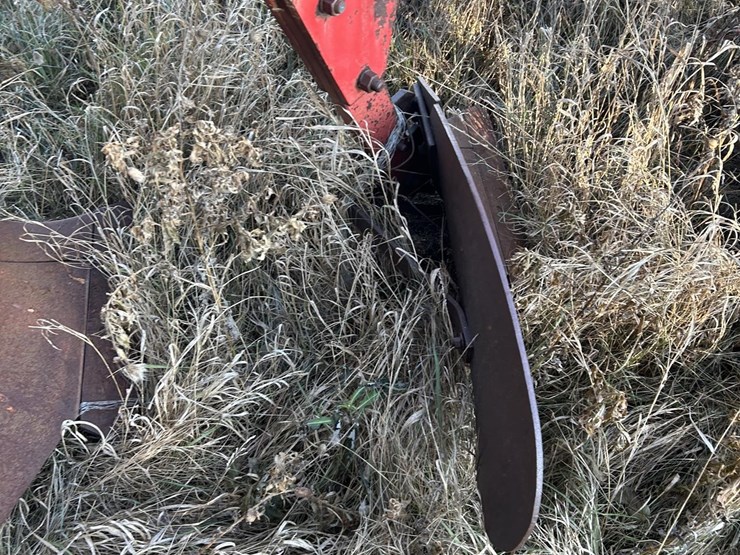 melroe-6-bottom-plow-image-14