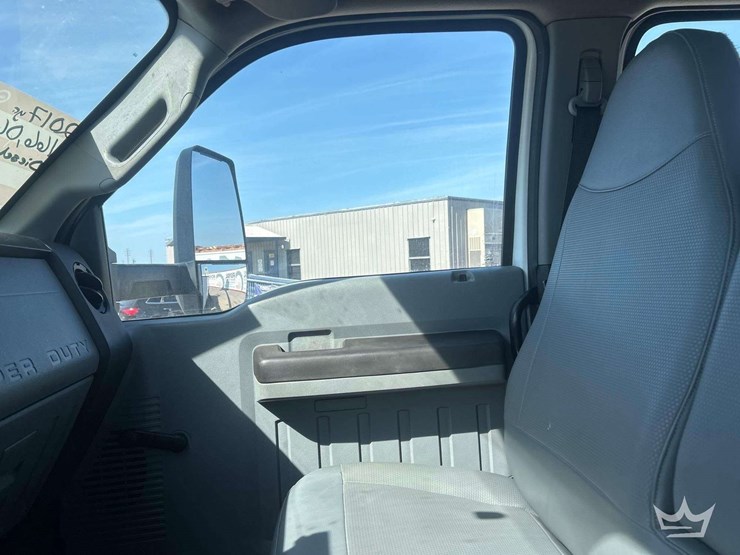 2017-ford-f750-image-15