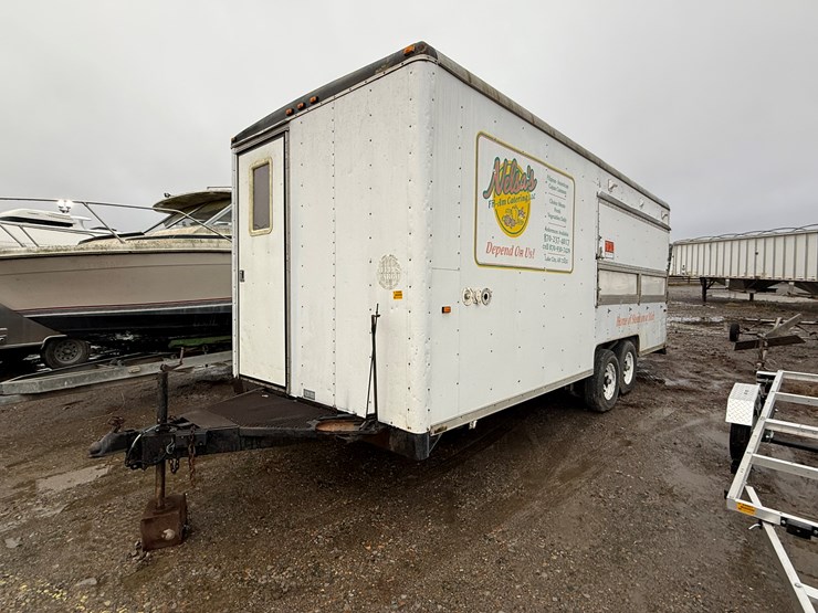 1992-cargo-wells-image-1