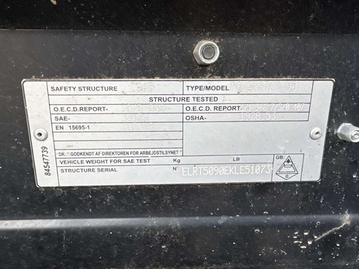 new-holland-powerstar-90-image-24