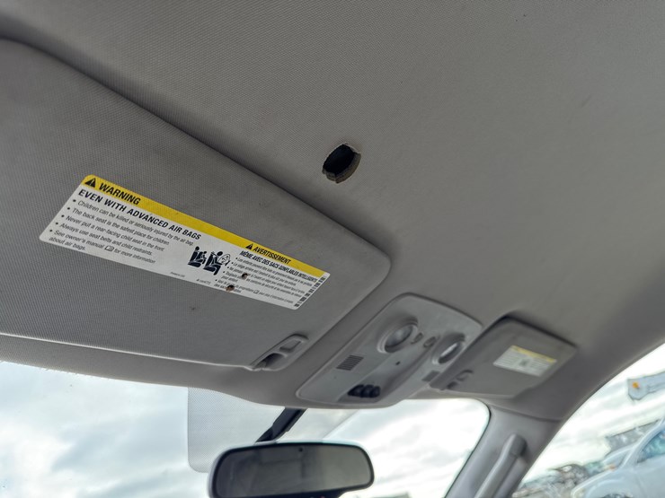 2015-buick-enclave-image-16