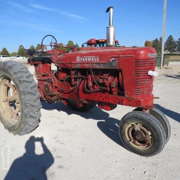 1953 INTERNATIONAL SUPER M