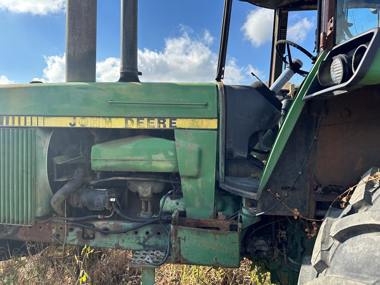 john-deere-4640-image-22