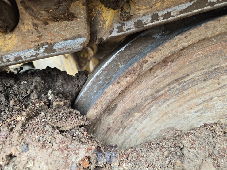 2004-caterpillar-963c-image-43