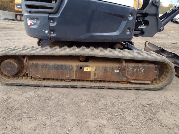 bobcat-e35i-image-35