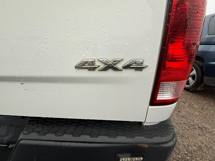 2019-dodge-1500-image-14