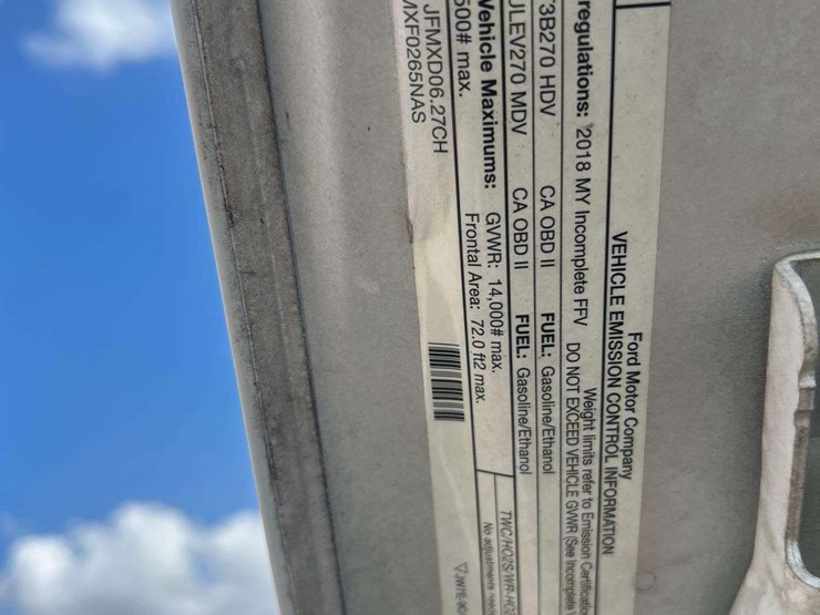 2018-ford-f350-image-9