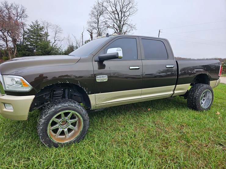 2014-dodge-2500-image-4