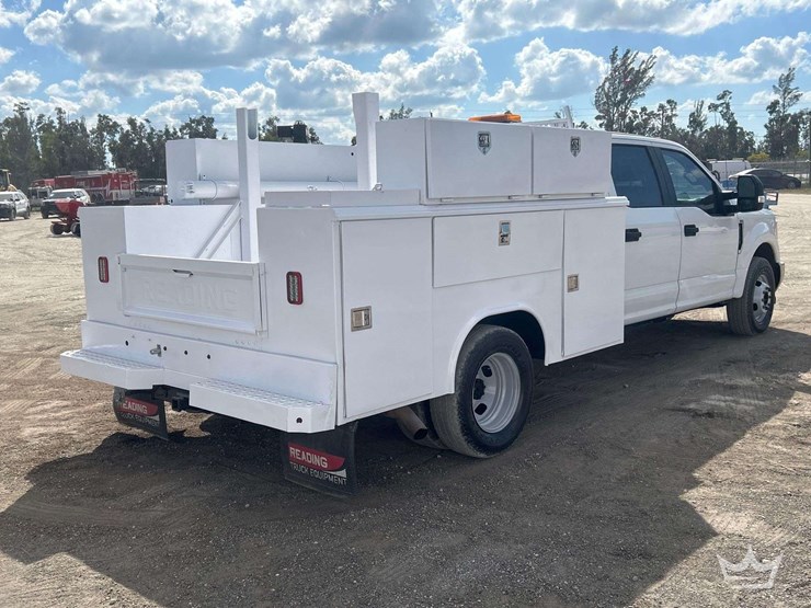 2018-ford-f350-image-3