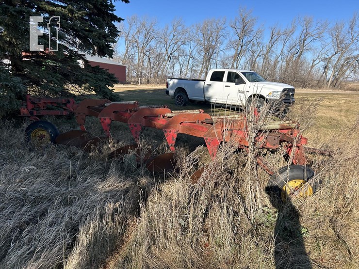 melroe-6-bottom-plow-image-4