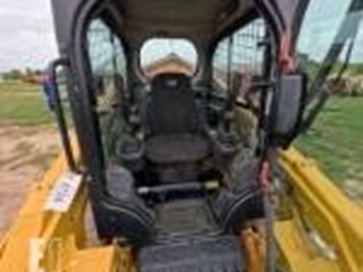 caterpillar-279d-image-7