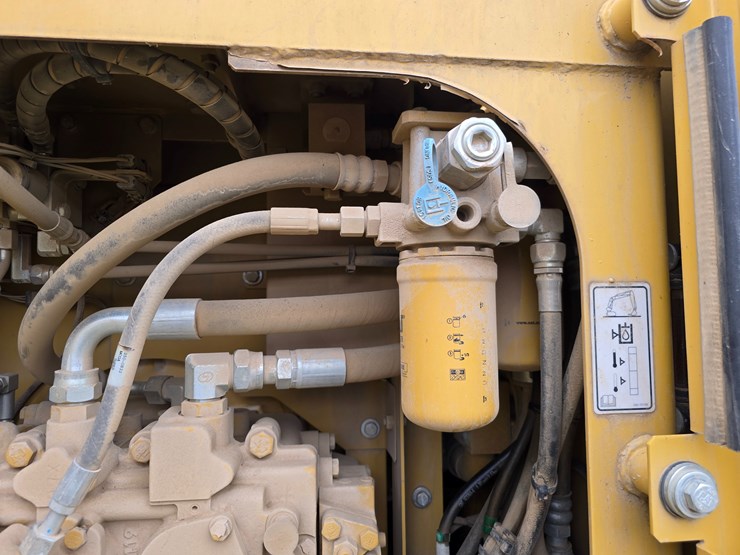 2015-caterpillar-316el-image-82
