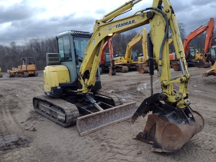 9-yanmar-vio45-image-45