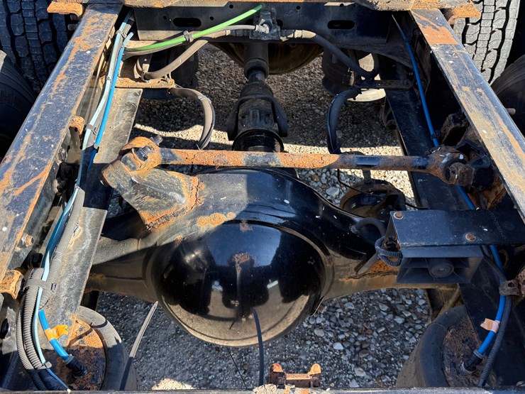 2018-freightliner-cascadia-125-image-8