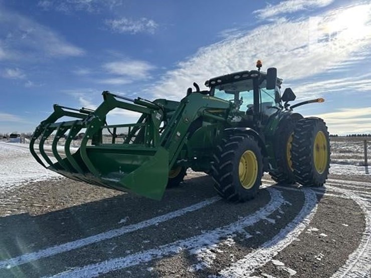 2023-john-deere-6r-155-image-3