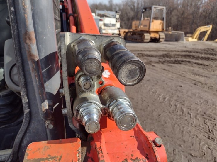 kubota-svl90-2-image-14