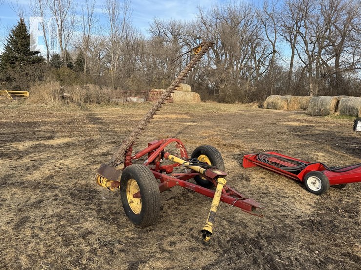 new-holland-456-image-1