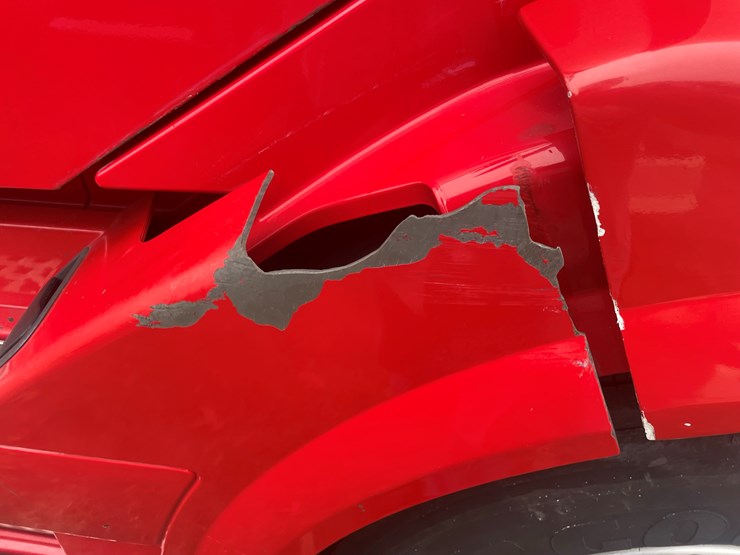 2008-volvo-10-image-21