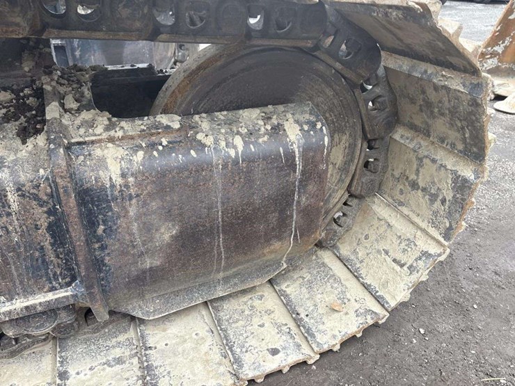 caterpillar-336fl-image-12