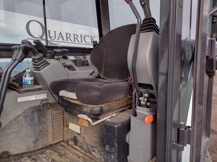 22-bobcat-e60-image-12