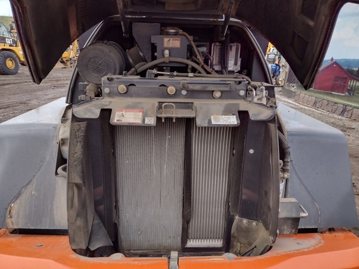 hitachi-zw80-5b-image-24