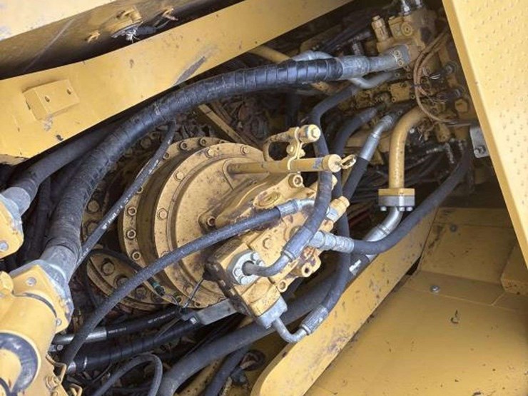 caterpillar-336fl-image-18