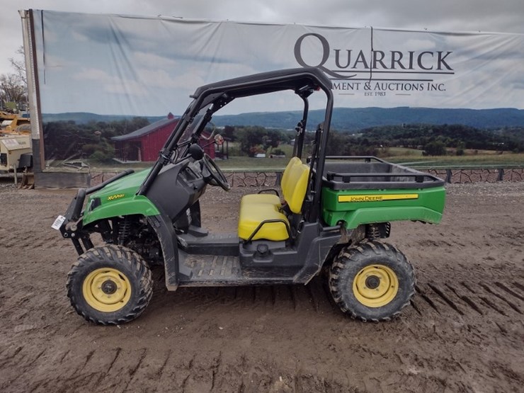 john-deere-gator-image-1