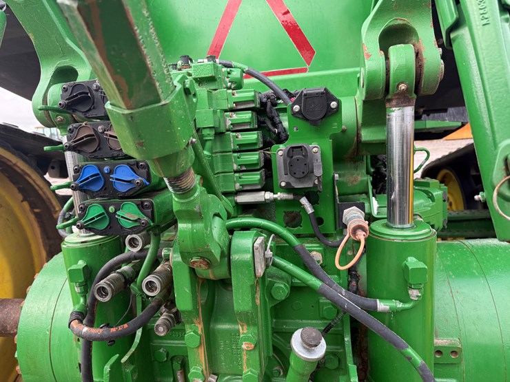 john-deere-8320rt-image-14