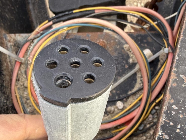 2003-delta-trailer-image-12