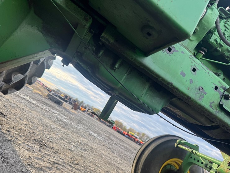 john-deere-4630-image-22