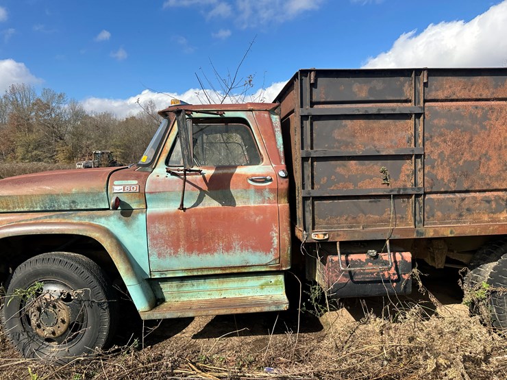 chevrolet-60-image-30