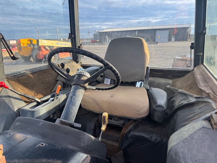 john-deere-4630-image-17