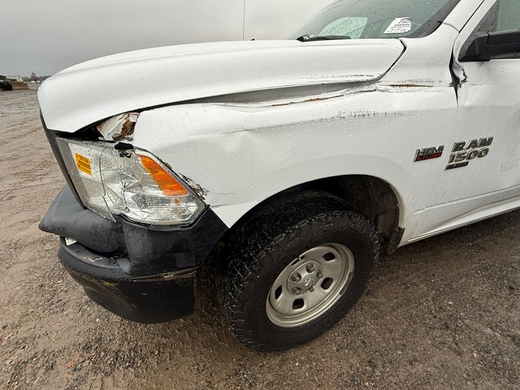 2019-dodge-1500-image-22