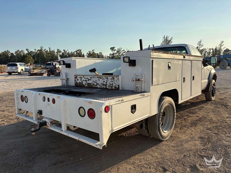 2006-ford-f450-image-22