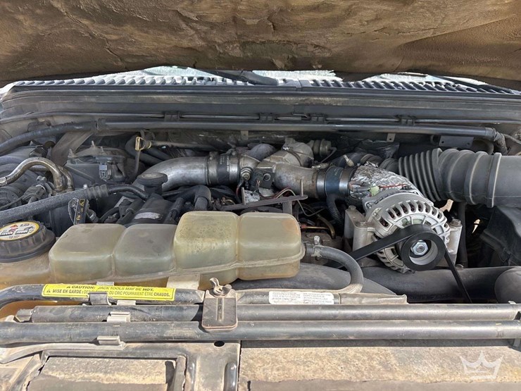 2001-ford-f550-image-15