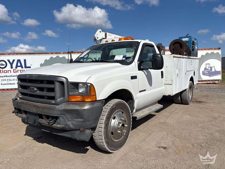 2001-ford-f550-image-2