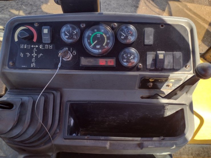 99-caterpillar-426c-image-7