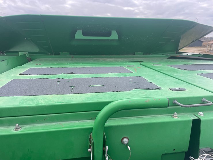 john-deere-9860-sts-image-40