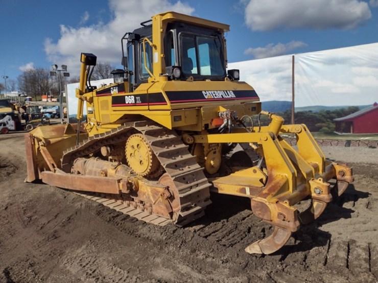 2004-caterpillar-d6r-xl-image-49