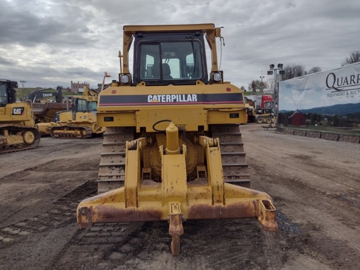 2004-caterpillar-d6r-xl-image-4