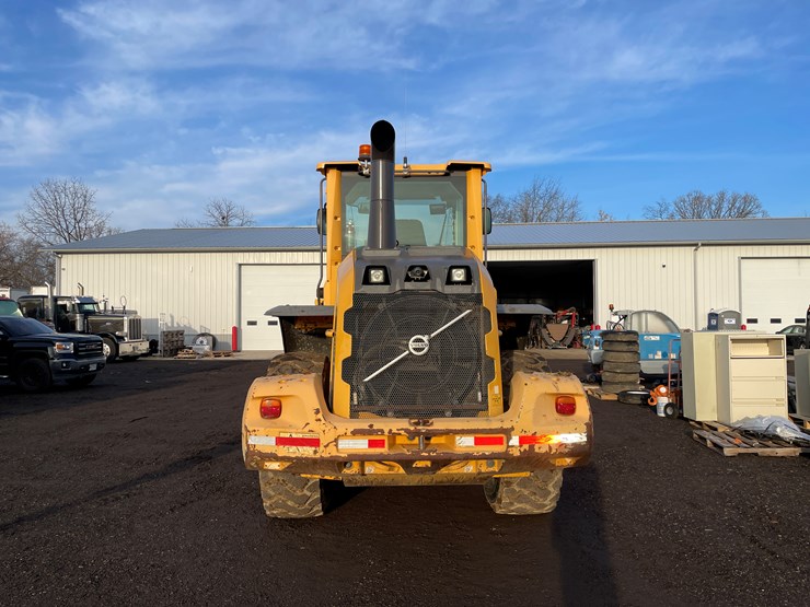 2013-volvo-l70g-image-6