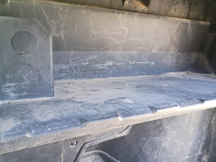 #22111-•-2022-can-am-hd-10-4-seater-side-by-side-image-32