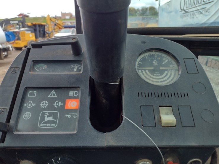 john-deere-2755-image-7