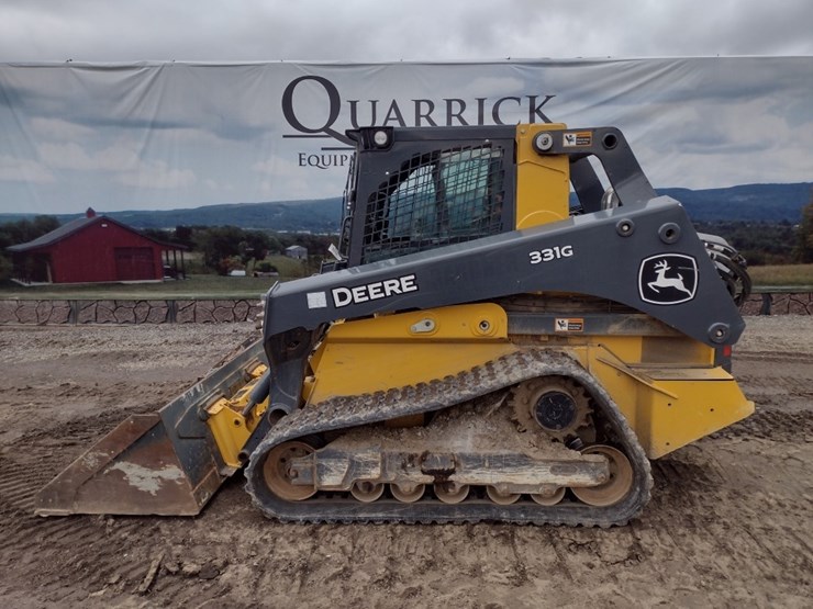 deere-331g-image-1