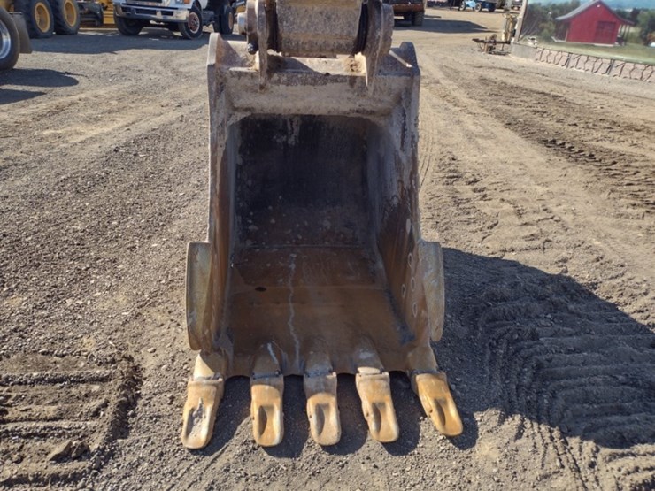 caterpillar-320dl-image-14