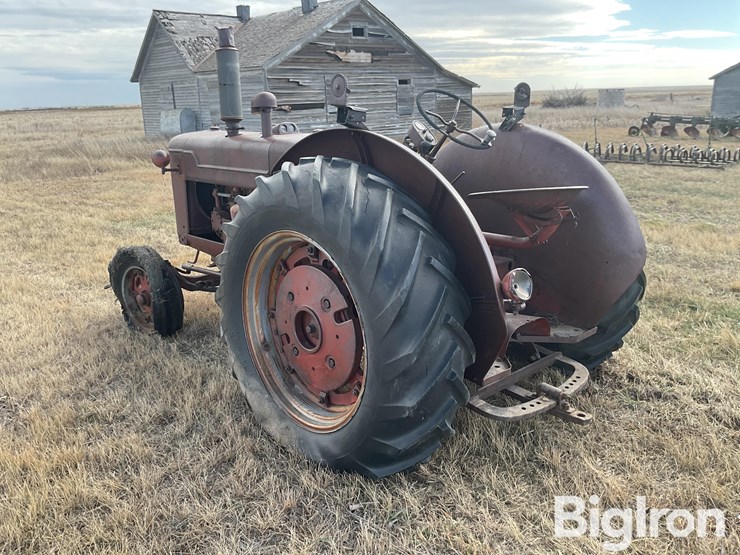 1951-international-w9-image-7